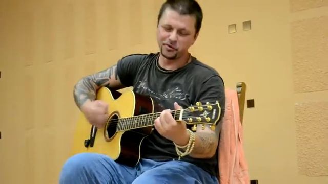 Илья Чёрт Сумасшедшим жить легко (Витебск 09.07.12) смотреть онлайн