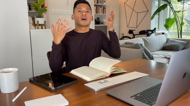 How to be a BETTER INVESTOR and SPENDER смотреть онлайн