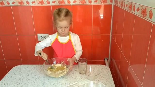 Дети готовят. Постный кукурузно-ржаной пирог. смотреть онлайн