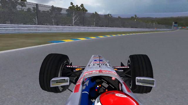 Esteban Tuero | Minardi 1998 | Autódromo Víctor Borrat Fabini (El Pinar) смотреть онлайн