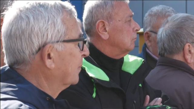 Συγκέντρωση διαμαρτυρίας στο Νοσοκομείο Βόλου. Μόλις ένας απήργησε смотреть онлайн