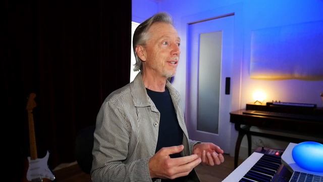 Better Chord Progressions with Dissonance | preparing & evaporating dissonant tones смотреть онлайн