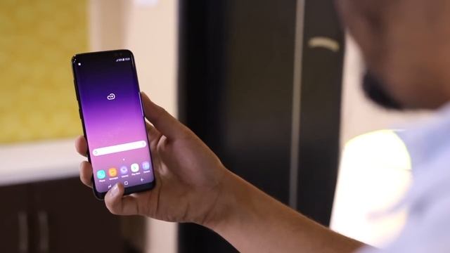 iPhone 10 VS Samsung Galaxy S8 - Galaxy S8 FULL REVIEW in Hindi смотреть онлайн
