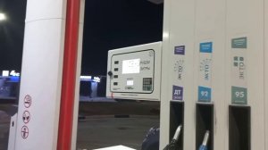 Заправка самообслуживания Лукойл.Помылись. Лайфхак-как заправить на 10 литров больше положенного.