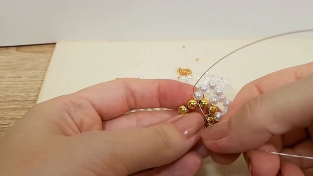 Beaded Snowflake/Pearl snowflake/СНЕЖИНКА из бусин/ СНЕЖИНКА своими руками/ смотреть онлайн