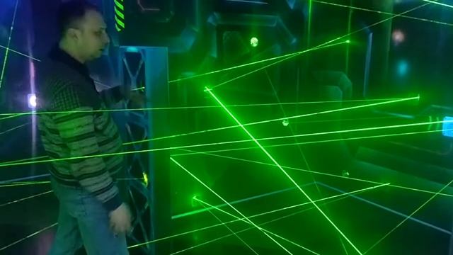 Лазерный лабиринт, оборудование установленное в Космопарке смотреть онлайн