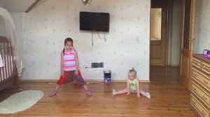 Дети занимаются