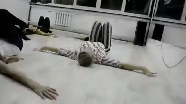 Стрип-пластик.Яна Руселевич смотреть онлайн