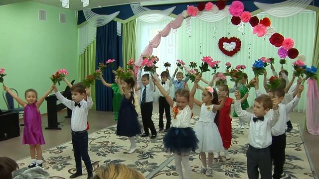 Танец с цветами 27112018 смотреть онлайн