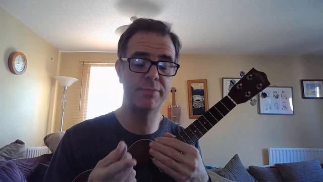 Ukulele Ben teaches Putting on the style смотреть онлайн