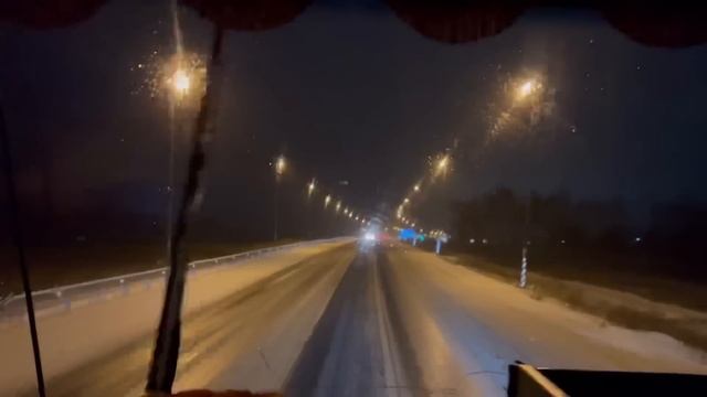 С Валериком по снегопаду смотреть онлайн