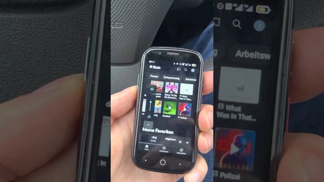 Two Bose soundlink flex speaker in car in stereo mode. Fits perfect in the doors. смотреть онлайн