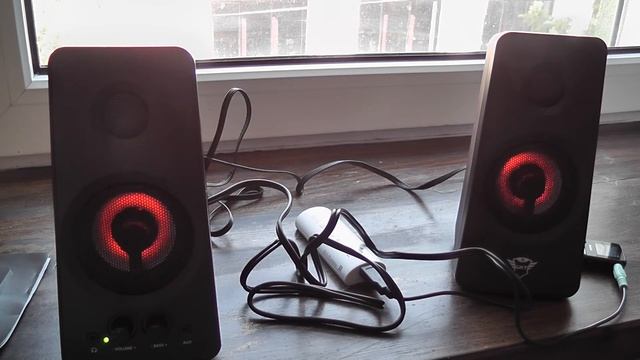 Test Speaker Trust Tytan GXT 608 смотреть онлайн