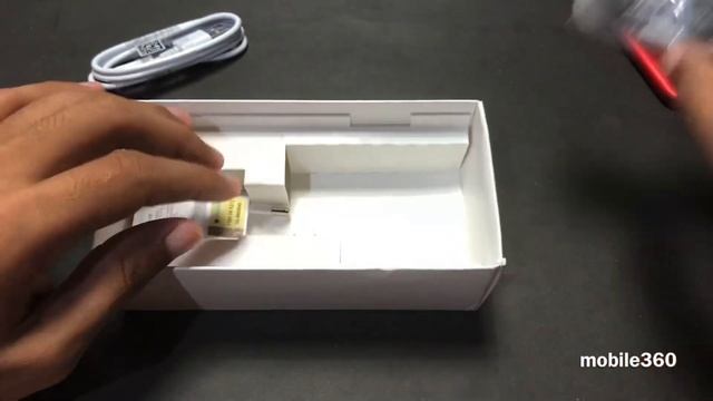 Samsung Galaxy A01 (Unboxing) смотреть онлайн