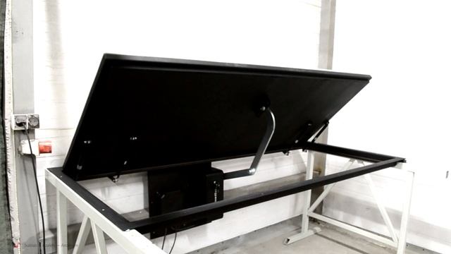 Люк с электроприводом 1980х910 мм. Люк в подвал смотреть онлайн