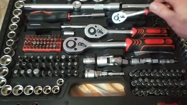 Валюсь с ног после смены. Рум тур по дому. смотреть онлайн