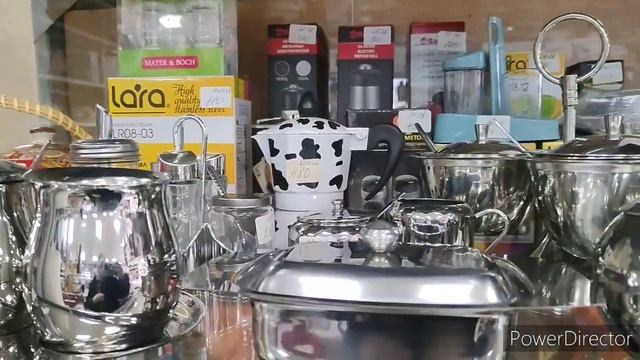 Петушок Первомайского СЗ куплен в красивом отделе посуды . Тарелочки и чашечки.