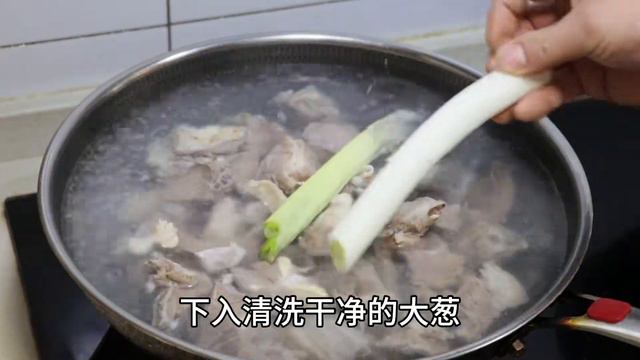 家常炖羊肉学会这种做法，肉质鲜嫩可口，汤鲜味美！ смотреть онлайн