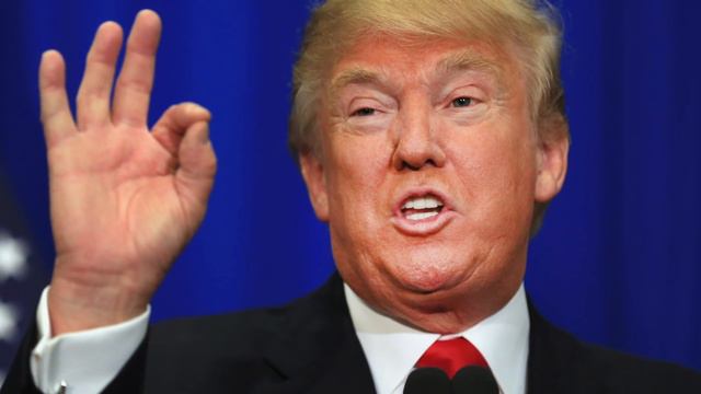 Michael Moore Predicts Donald Trump Will Win the Presidency смотреть онлайн