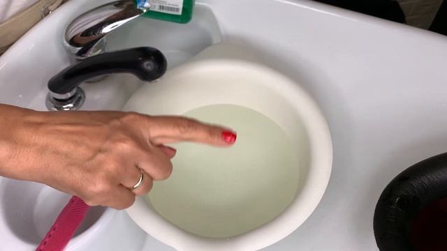 Как правильно мыть расчески дома. Секреты Натальи Шаропат смотреть онлайн