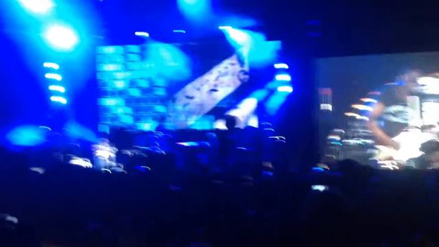 You Got Me (Live @ The Roots Picnic 2015) by The Roots & Erykah Badu смотреть онлайн