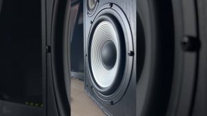 Edifier R2850DB "bass test" No3