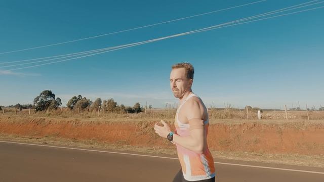 Sub 2:20 Marathon Project | E3 - Training In Iten Kenya смотреть онлайн