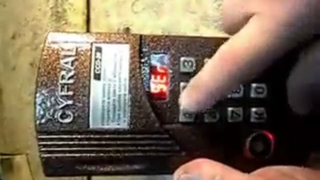 Сброс на заводские настройки домофона Cyfral CCD-20 смотреть онлайн