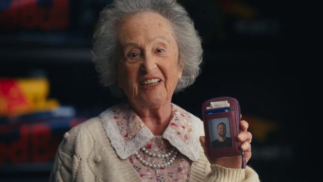 What's a Digital Wallet? – Tezos x Oracle Red Bull Racing смотреть онлайн