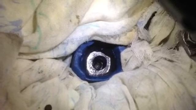 Азотная кислота ,травление обломыша болта и экстрактора 4 смотреть онлайн