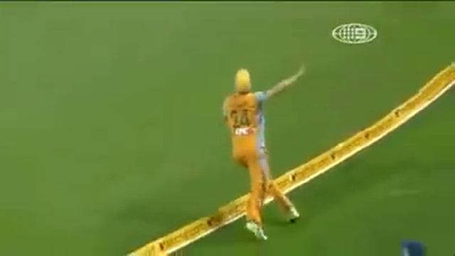 BEST catch ever in the world, superlative, what an effort.Wonderful, Hit like! смотреть онлайн