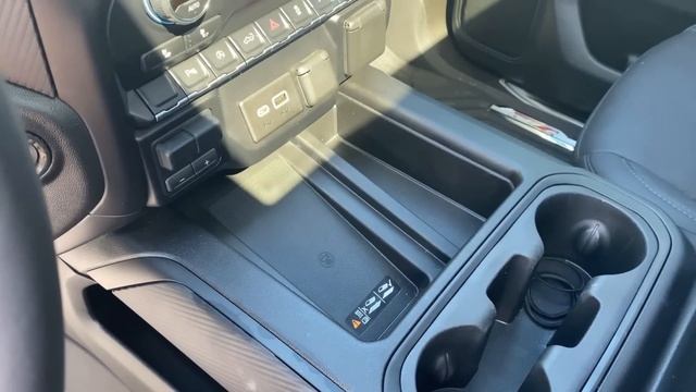 Chevy Silverado Trail Boss LT 5.3L (Performance Mods & Personalization) 3 months old смотреть онлайн