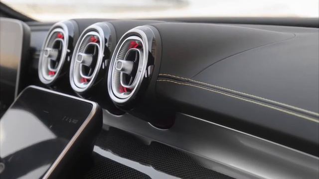 2024 Mercedes-AMG C63 SE PERFORMANCE - AMG Performance 4MATIC+ Most Powerful Four-cylinder Engine