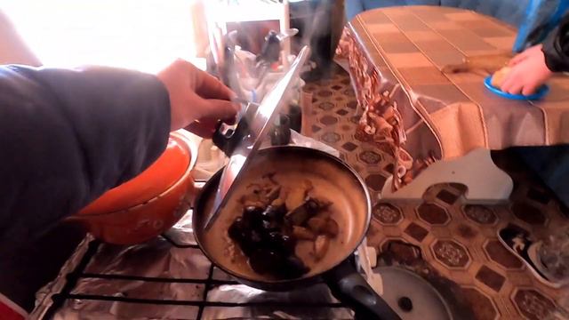 Банда в деле. Часть 1. Строим базу. смотреть онлайн