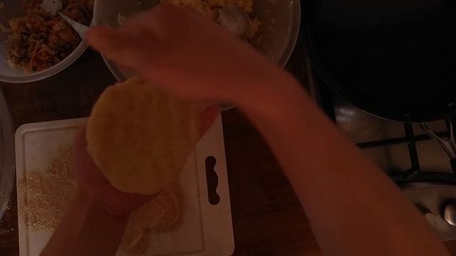 Как научится готовить в ДОМАШНИХ УСЛОВИЯХ парню? :) Делаем зразы. смотреть онлайн