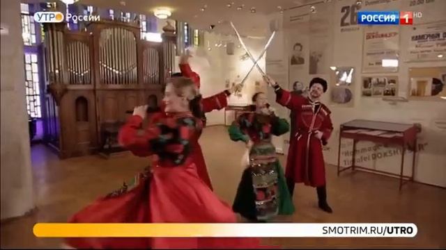 ОЙ, ПРИ ЛУЖКУ, ПРИ ЛУЖКЕ | ТЕАТР ПЕСНИ «ЯР» | #Россия1 #казачийансамбльмосква #театрпеснияр смотреть онлайн