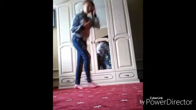 Шаффл. Не судите строго это мой первый танец смотреть онлайн