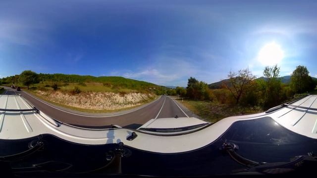 360VR. Красивейшая природа Грузии. Едем на машине по Раче