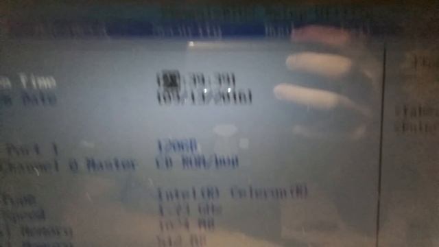 Как сбросить настройки BIOS на ноутбуке Samsung R20 смотреть онлайн