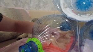 МЫ ПОСТРОИЛИ КАПСУЛЬНЫЙ ОТЕЛЬ ДЛЯ КОШЕК ИЗ БУТЫЛОК!