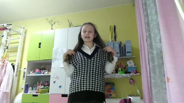 ПОДБИРАЮ ЛУКИ В ШКОЛУ// юбки , кофты, брюки, штаны #ВЕРОЛ смотреть онлайн