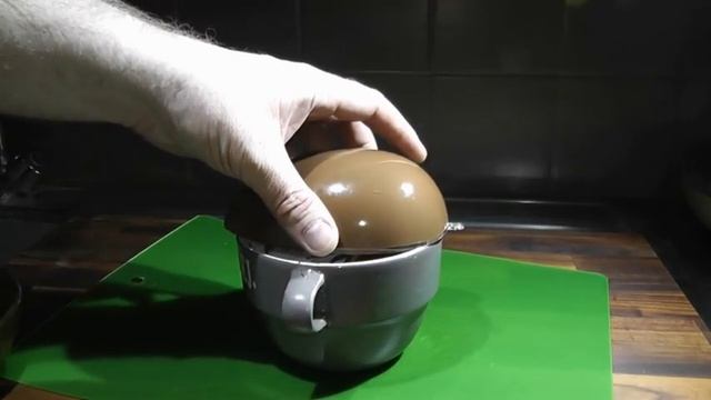 Y2mate.com - Макси киндер сюрприз Kinder Surprise XXL Как дома сделать киндер сюрприз_480p.mp4