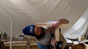 Крепление балясин к перилу