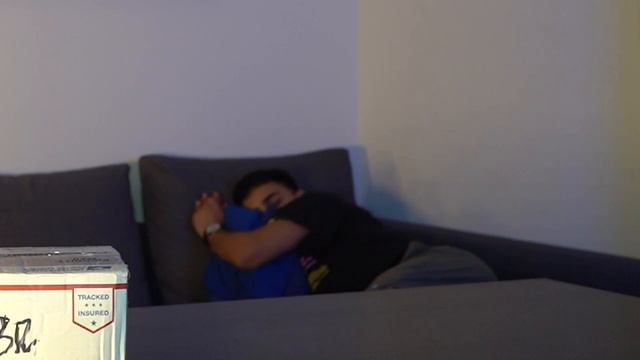 Топ самых СТРАННЫХ посылок с AMAZON (распаковка) смотреть онлайн