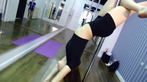 Как научиться танцевать на пилоне? Pole dance