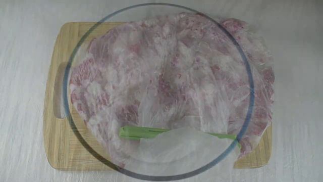 БИТЫЙ РЕДИС. САЛАТ ИЗ РЕДИСА С ЯЙЦОМ. САЛАТ ИЗ БИТОГО РЕДИСА. смотреть онлайн