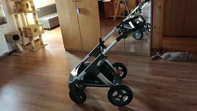 Stokke Trailz problem z gondolą смотреть онлайн