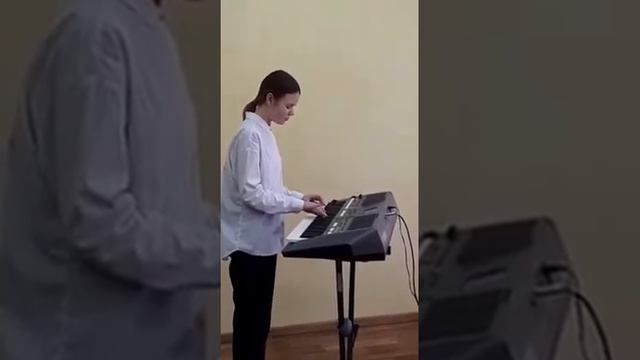 Яремко С. Р. Паулс "Миллион роз" смотреть онлайн