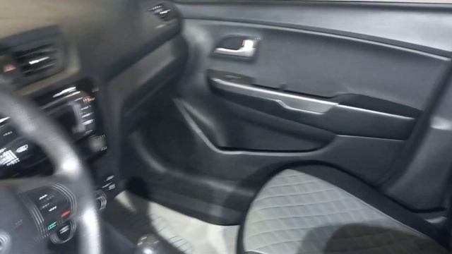 Kia Rio смотреть онлайн