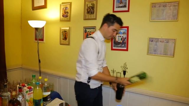 Rodrigo Palacios presents the recipe of the original tango cocktail смотреть онлайн